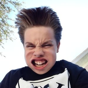 Meet your Posher, Garrett